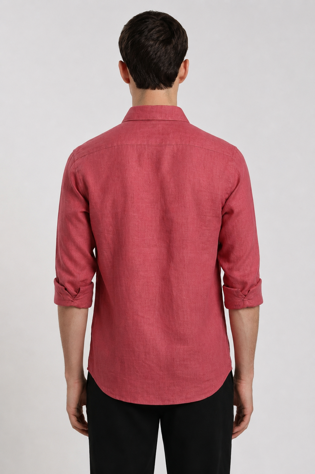 Dusty rose linen shirt – back view | Duch Clothing