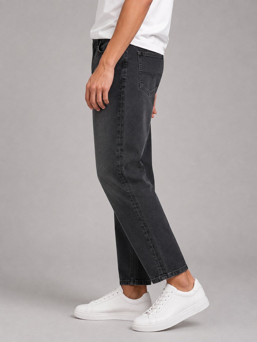 Men's Black Mom-Fit Jeans for Men