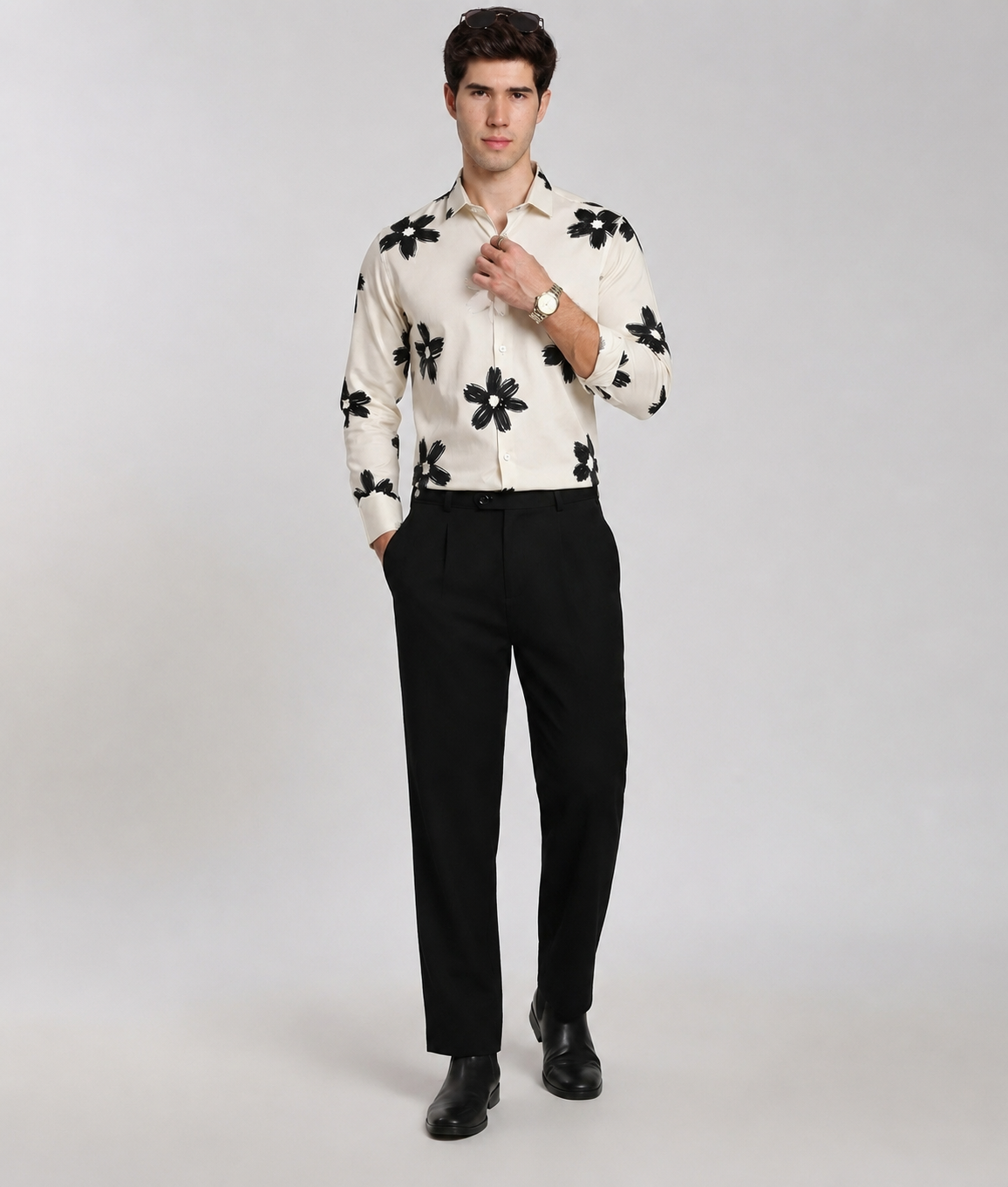 Men's Off-White Floral Print Regular Fit Casual Shirt